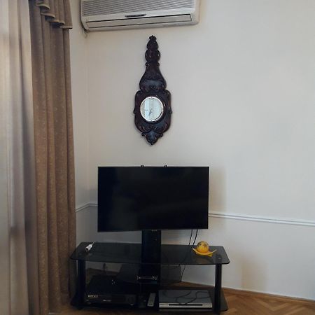 Neftiannikov Avenue Apartment Baku Exterior photo